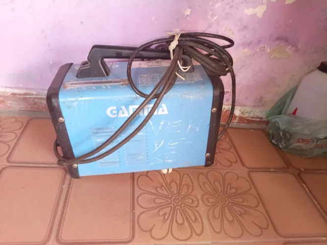 Vende se máquina de solda