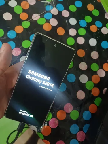 Galaxy S20 Fe 100% Sem Trincos Sem Lista Todo Original