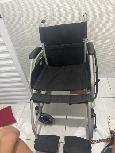 vende-se cadeira de roda