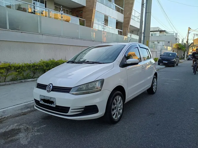 Volkswagen Fox Trendline 1.0 Flex 12V 5P 2016