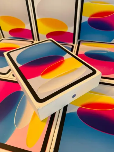 Ipad 11 - A16 - 256Gb - Wi-fi. Azul/ Rosa / Prata