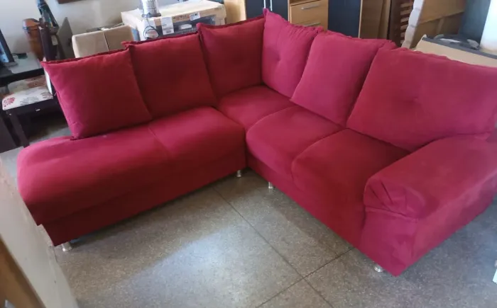 SOFÁ DE CANTO