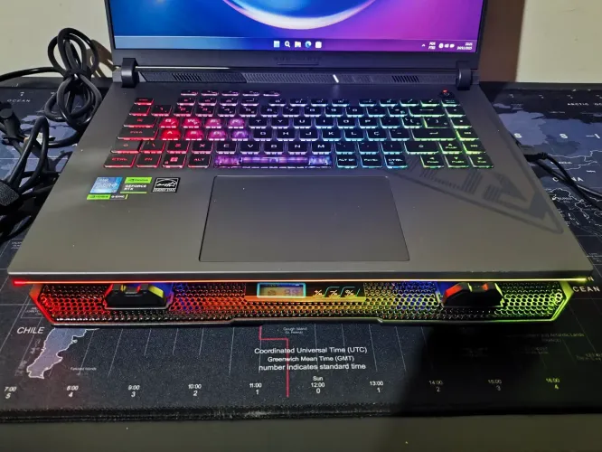 Notebook Gamer Rog triss G16 (aceito troca por Samsung s25 ultra e iPhone 17 pro Max)