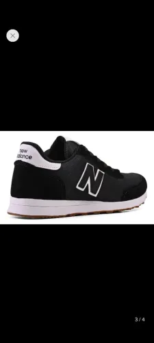 Tênis NB