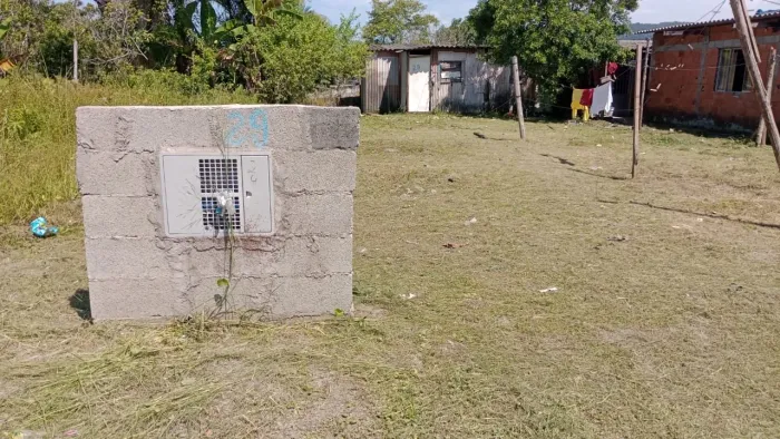 Terreno em monguaguá