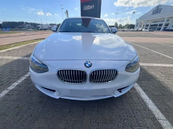 BMW 118IA / Urban/sport 1.6 TB 16V 170cv 5P 2012