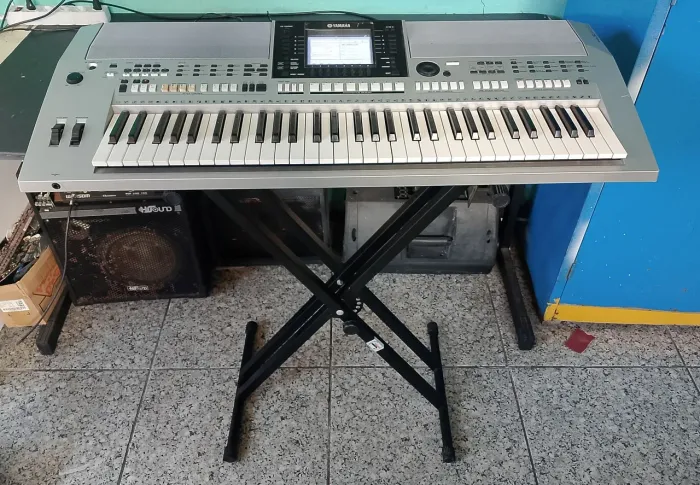 Teclado yamara S900 profissional 