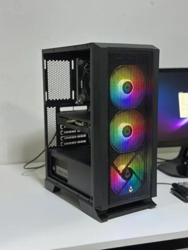 TORRO - PC Gamer Ryzen 5 4650G PRO + RX 580 8GB + 16GB DE RAM