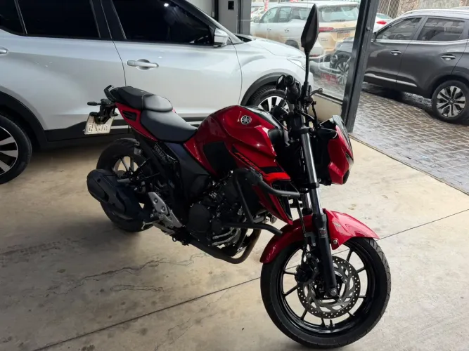 YAMAHA/FZ25 FAZER