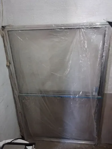 Janela de alumínio