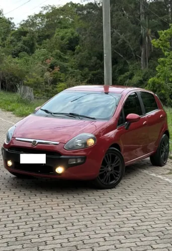 Fiat Punto Attractive 1.4 Fire Flex 8V 5P 2014