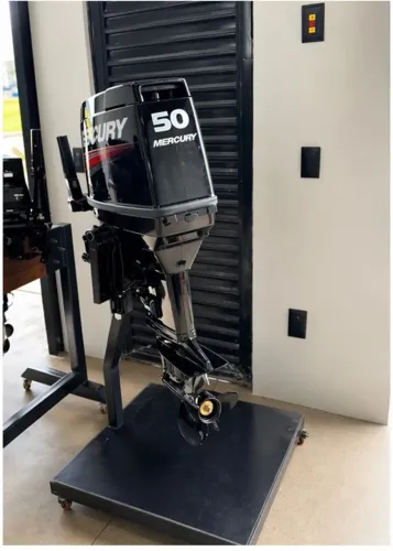 Mercury 50HP EHO 2T com Autolube - Forte e Pronto pra Usar