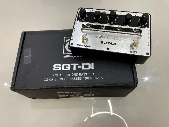 Preamp Ampeg SGT DI