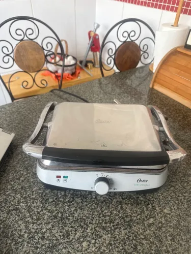 Grill Bioceramic Oster 2 em 1