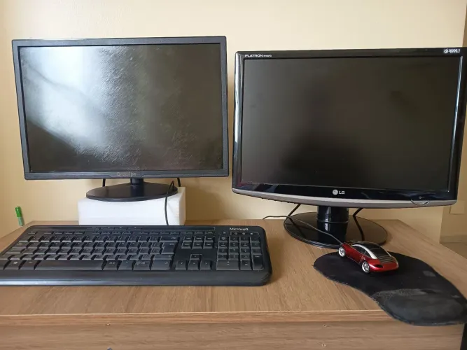 COMPUTADOR COMPLETO COM 2 MONITORES