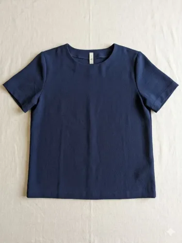 Blusa Básica Feminina em Crepinho Azul-Marinho - Tamanho unico