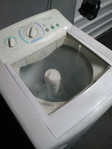 Máquina de lavar roupa Electrolux 12 kg funcionando perfeitamente todas as funções ok