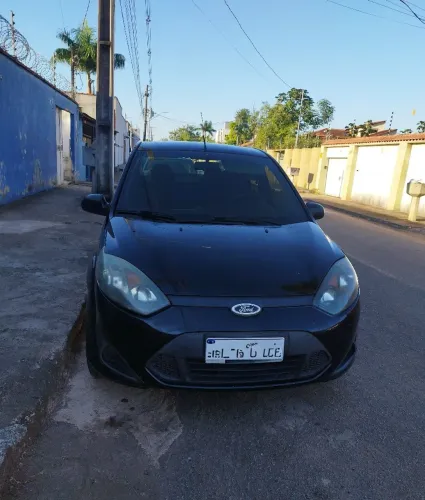 Ford Fiesta Sedan 1.0 8V Flex 4P 2013