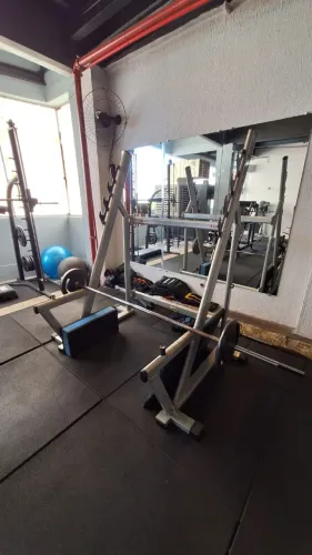 Suporte Para Agachamento Musculação Academia Profissional