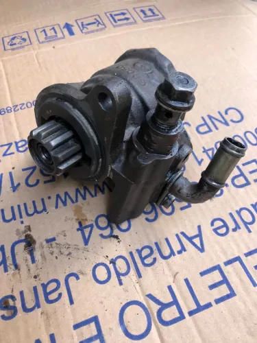 Bomba hidráulica da Hilux