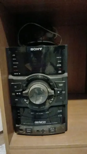 Aparelho de som SONY GENEZI