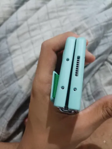 Vendo vem nele z fold 4 512 gb 24 de ram ta novo unico defeito atençao cabo flex apenas