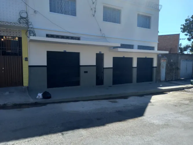 Ponto comercial/Loja/Box para aluguel possui 35 metros quadrados em Boa Vista - Belo Horiz