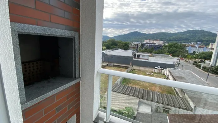 Apartamento para Locação em Joinville, América, 1 dormitório, 1 banheiro, 1 vaga