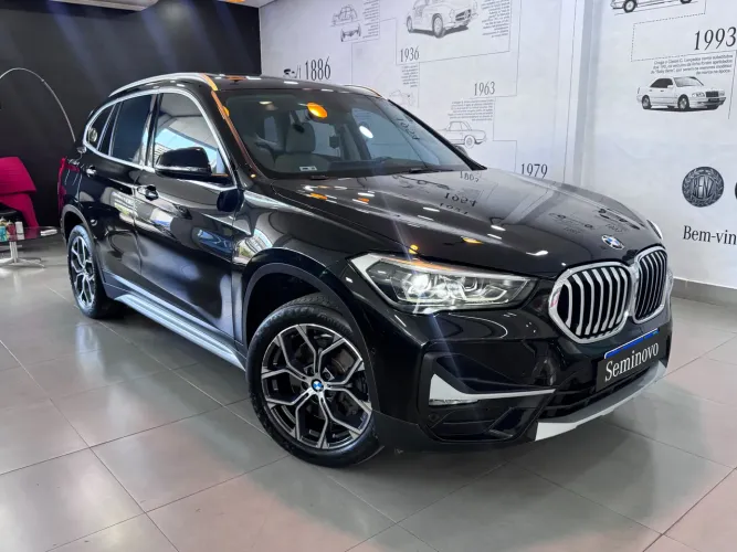 BMW X1 Sdrive 20I X-line 2.0 TB Active Flex 2022