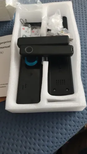 Fechadura digital com biometria senha tag e chave