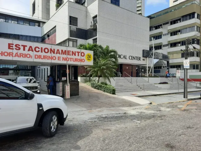 Duas salas comerciais a venda, 40m2 cada, com banheiro privativo. Aldeota - Fortaleza - CE