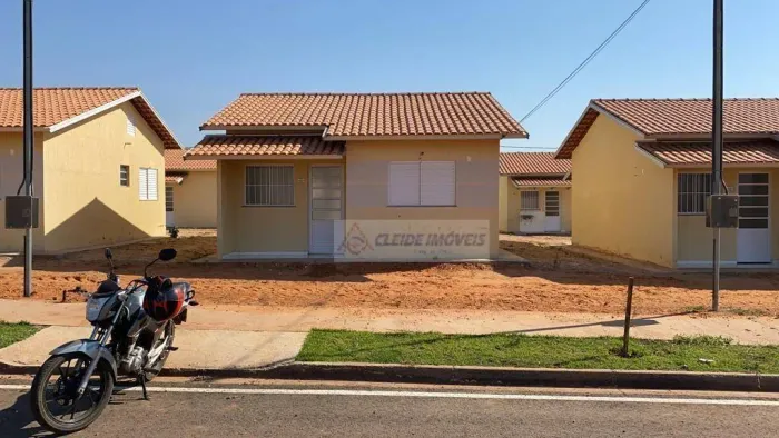 Casa com 2 dormitórios à venda, 48 m² por R$ 250.000 - Tijucal - Cuiabá/MT
