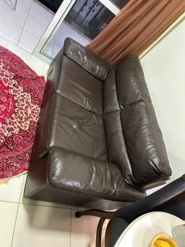 Sofá couro 