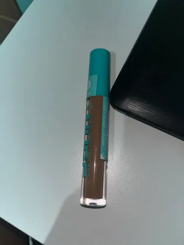 Corretivo de maquiagem