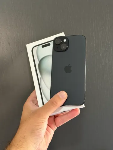 iPhone 15 preto 128 GB Garantia 6 meses