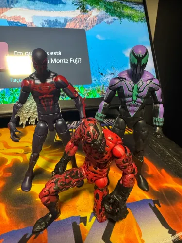 Marvel Legends Lote 3 Spiderman 2099 simbionte