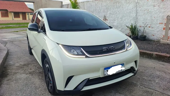 BYD Dolphin EV (Elétrico) 2025
