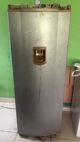 Vendo Geladeira e Maquina de Lavar
