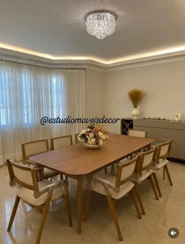 Mesa de Jantar Denver 2.40cm com 08 cadeiras R$ 8.000,00 (10x 892,00)