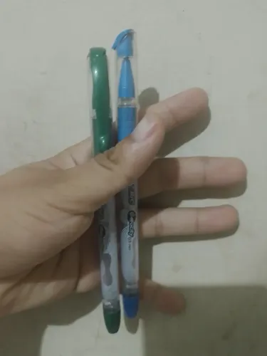 Canetas bic