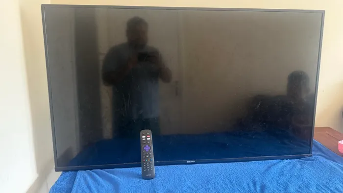 TV SEMP TCL 50? SMART TV - PARA CONSERTO OU RETIRADA DE PEÇAS 