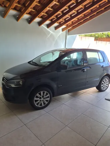 Volkswagen Fox 1.0 MI Total Flex 8V 5P 2010