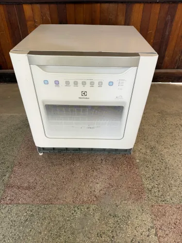 Lava louças Electrolux 