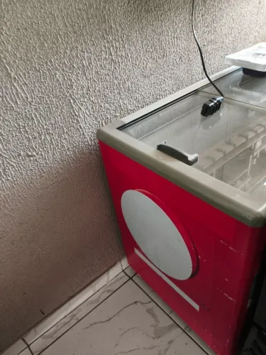Freezer expositor