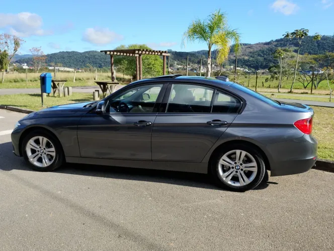 BMW 320I A Modern/sport TB 2.0/a.flex 16V 4P 2015