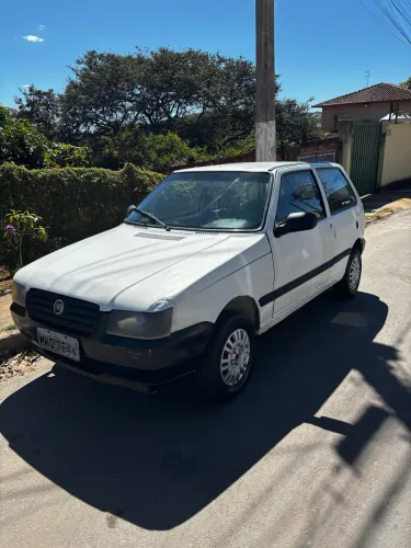 Fiat Uno Mille 1.0 Fire/ F.flex/ Economy 2P 2013