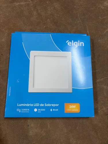Luminaria LED de sobrepor 3.000K branca morna