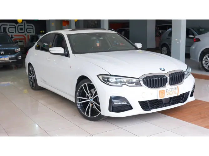 BMW 320I A 2.0 TB M Sport Activeflex 16V 4P 2022