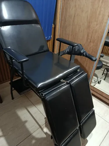 Cadeira de podologia 