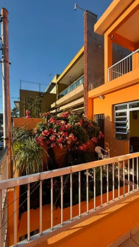 Casa a venda no centro de Guianases